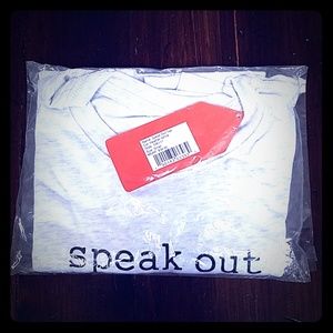 NWT Oiselle Speak Out Tee